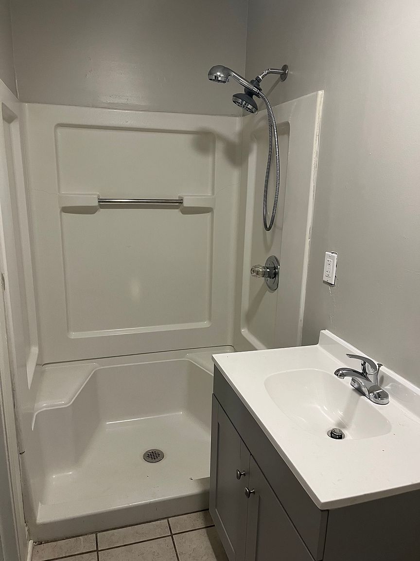 623 Cherry St photo 6