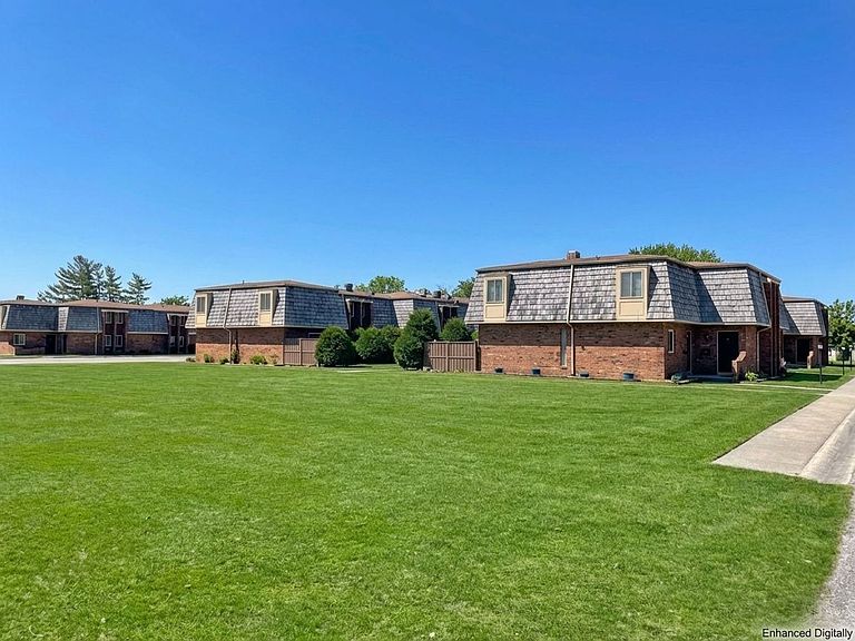 1200 N Quarry Rd photo 4