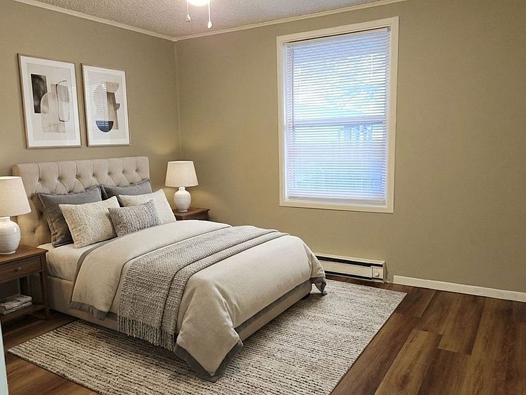 1315 N Beckford Pl photo 4