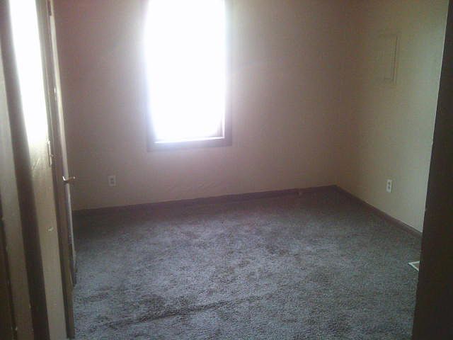 1020 W 3rd St APT 4