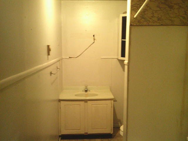 1606 W Jeffras Ave photo 5