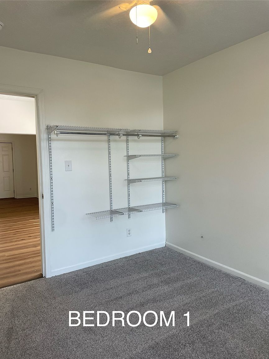 219 E 13th St photo 2