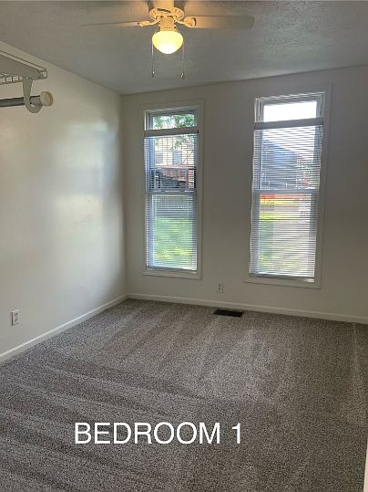 219 E 13th St photo 8