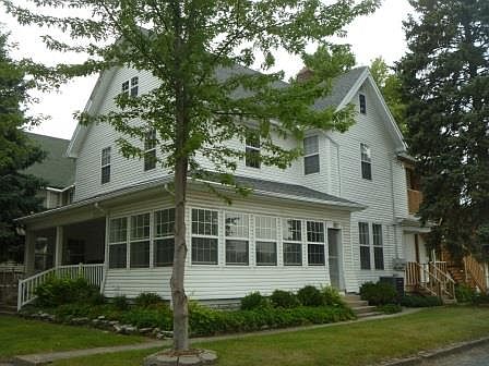 916 W 3rd St APT A photo 8