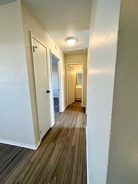 1217 W 10th St photo 2