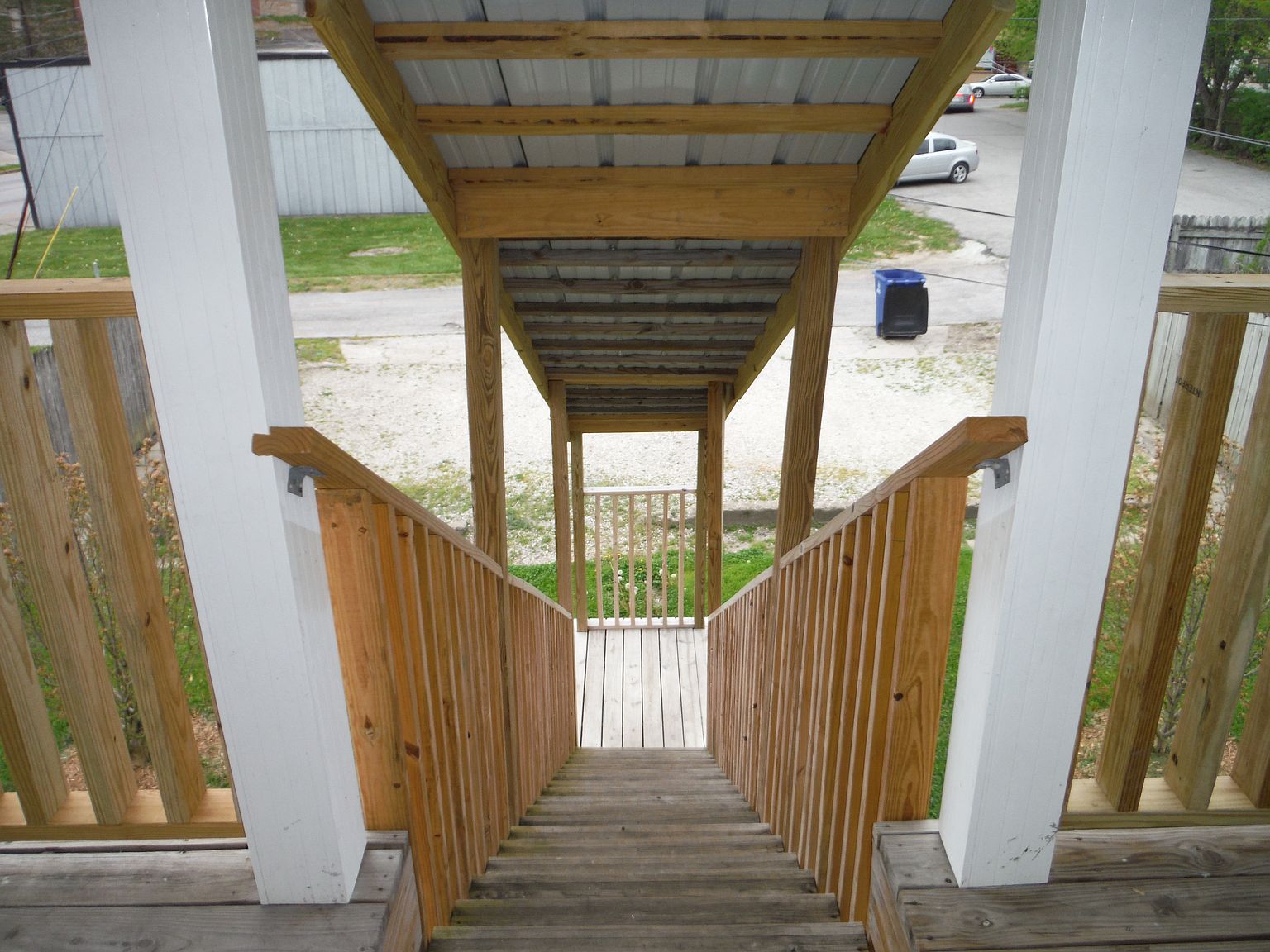 116 S G St APT B photo 2