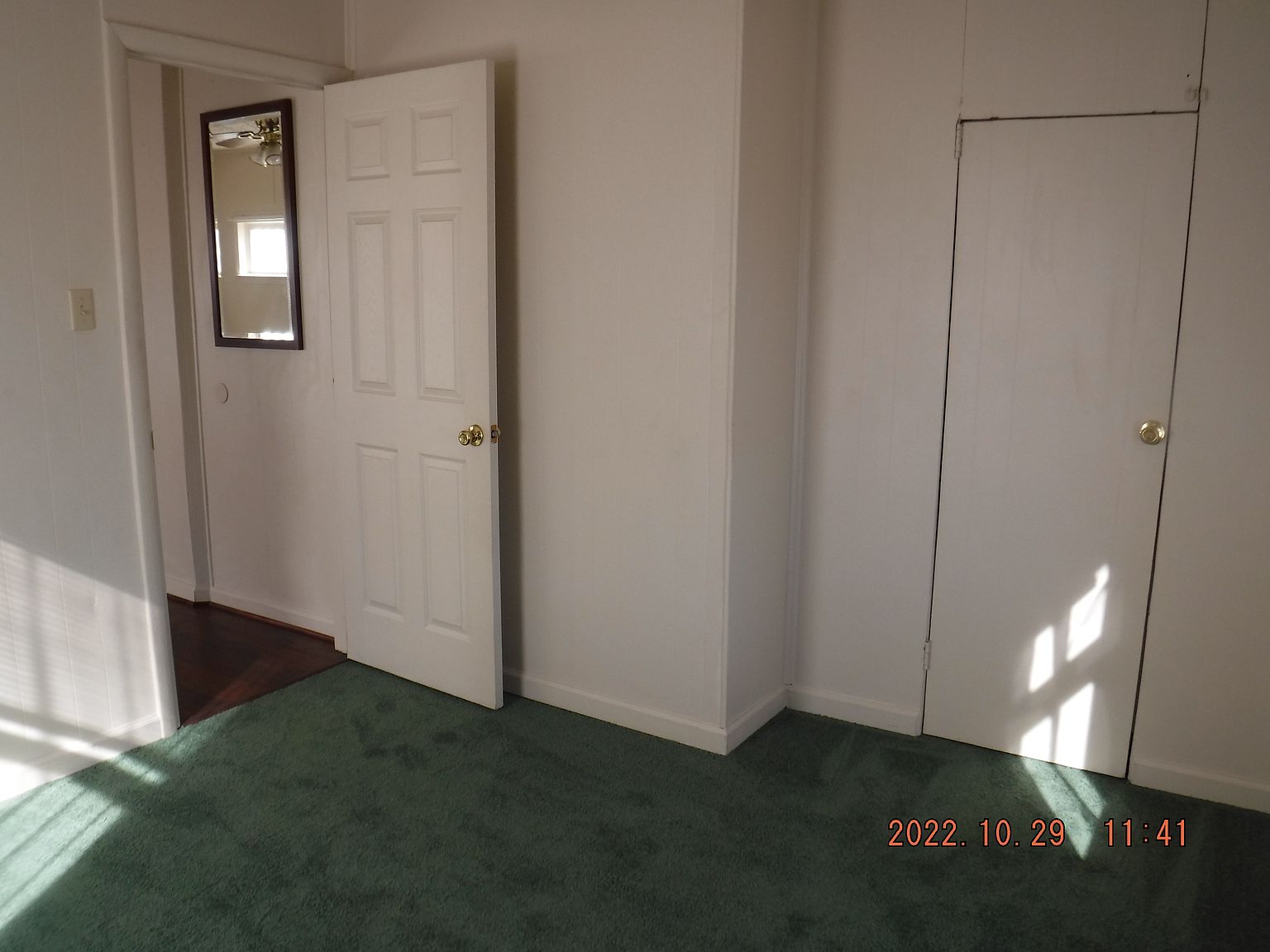 116 S G St APT B photo 7