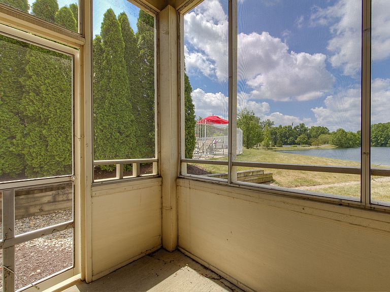 4690 Haven Point Blvd