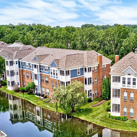 4690 Haven Point Blvd photo 3