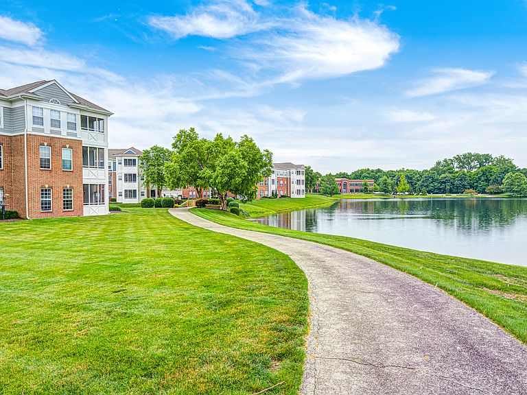 4690 Haven Point Blvd photo 5